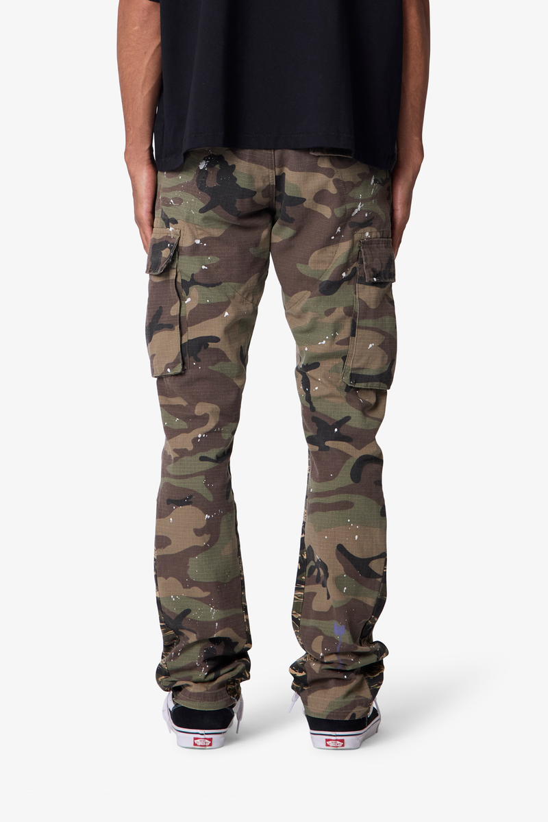Mnml Bootcut Cargo Pants